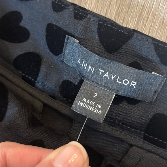 Ann Taylor Velvet Heart High Rise Wide Leg Cropped Pants - Picture 8 of 13